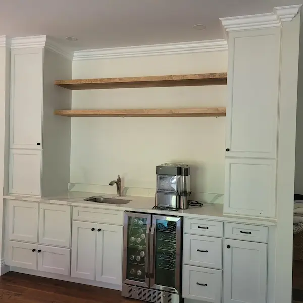 interior trim carpentry